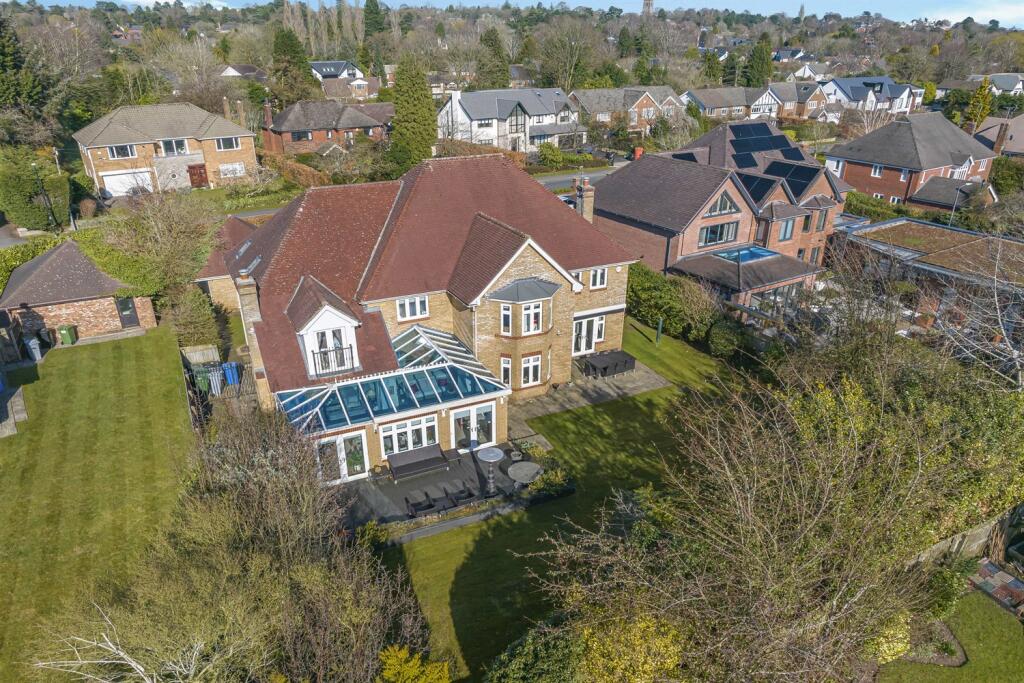 5 bedroom detached house for sale in Eyebrook Road, Bowdon, Altrincham, WA14